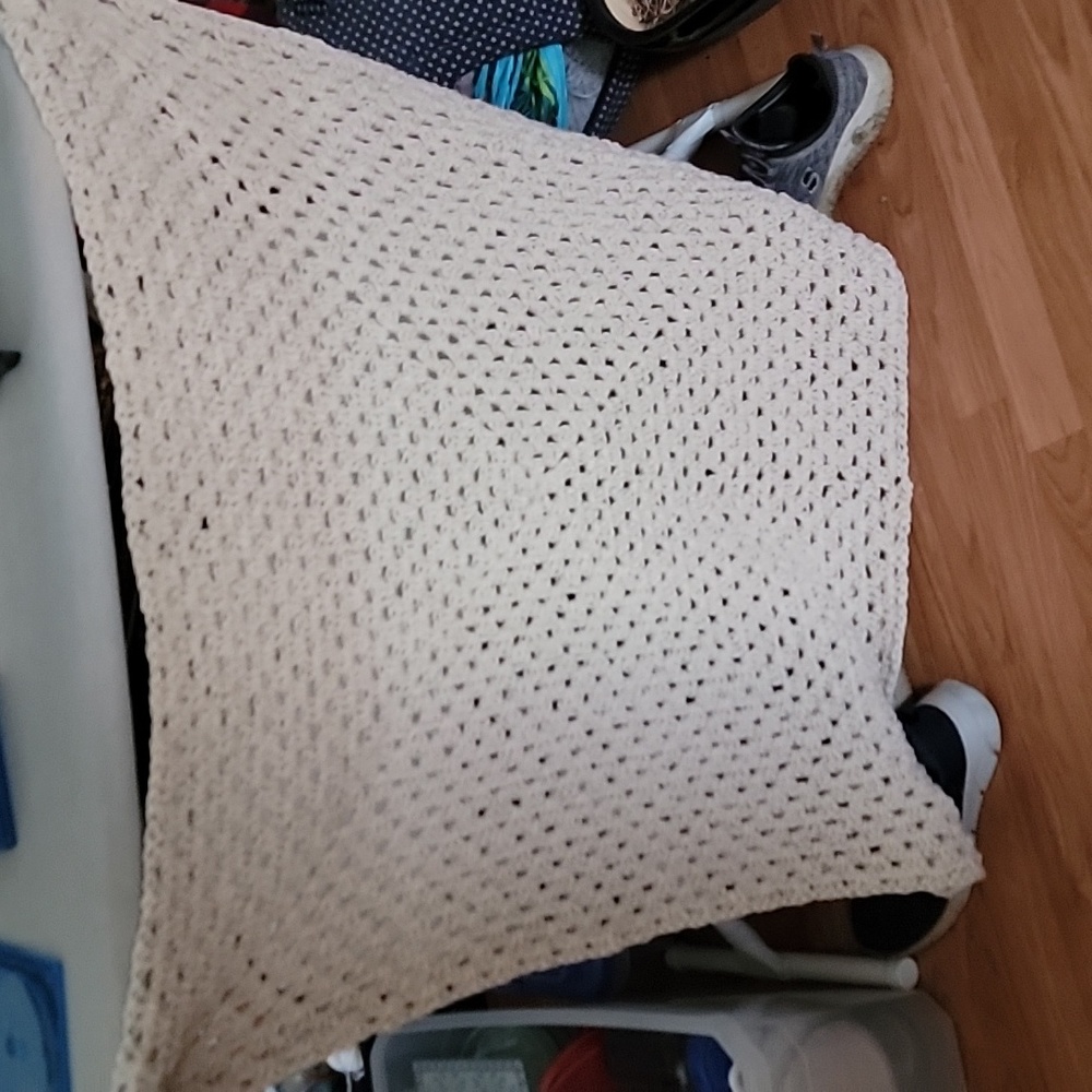 Hand CraftedHandmade crochet lap throw